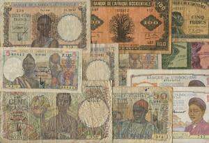 Fransk Vestafrika  Indokina, lille lot sedler, i alt 12 stk.