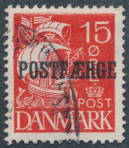 1927. Karavel, 15 øre, rød. Variant Retoucheret storsejl. Særdeles sjælden variant. AFA 5000