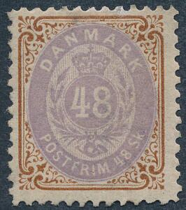 1870. 48 sk. lillabrun, omvendt ramme, pos. 80. Let optakket samt opgummieret. AFA 22000. Udtalelse Nielsen