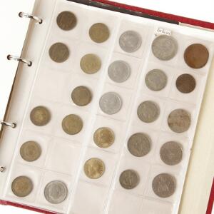 Album med mønter fra Jugoslavien, Polen, Portugal, Rumænien, Rusland, Schweiz og Spanien med flere sølvmønter iblandt
