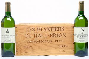 6 bts. Les Plantiers de Haut Brion, 2. vin de Chateau Haut Brion Blanc 2003 A hfin. Owc.