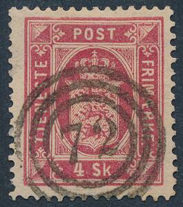 1871. 4 skilling, rød. Tk.14. PRAGT-mærke med velplaceret og skarpt nr.stempel 72 Thisted.
