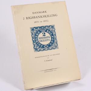 Litteratur. 2 Rigsbankskilling 1851 og 1852. Beskrivelse af de 200 klicheer. Af Grønlund 1956. 64 sider.