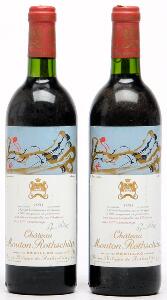 2 bts. Château Mouton Rothschild, Pauillac. 1. Cru Classé 1981 A-AB bn.