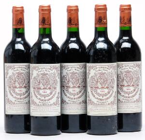 11 bts. Château Pichon Longueville Baron, Pauillac. 2. Cru Classé 1993 A hfin.