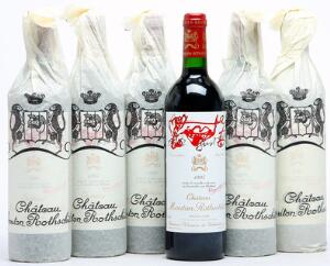 6 bts. Château Mouton Rothschild, Pauillac. 1. Cru Classé 1995 A hfin. Owc.