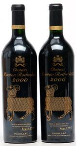 2 bts. Château Mouton Rothschild, Pauillac. 1. Cru Classé 2000 A hfin.