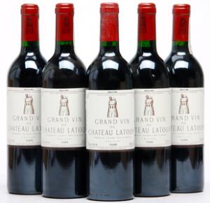 5 bts. Château Latour, Pauillac. 1. Cru Classé 1988 A hfin.