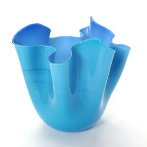 Venini Fazzoletto. Vase af blåt glas med overfang af turkisblåt glas. Sign. Venini 99. H. 23,5.