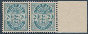 1895. 20 øre, blå, tk.12. Postfriskt parstykke med variant Manglende fodstreg på 2. AFA 1450