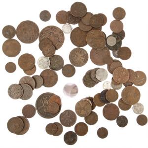Sverige, samling af skillings- og årgangsmønter i sølv og bronze fra forskellige konger, i alt 85 stk. med enkelte bedre iblandt