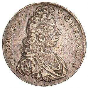 Sverige, Karl XI, 4 mark 1694, SM 85, kantstød og grater over portræt samt lille ar på revers