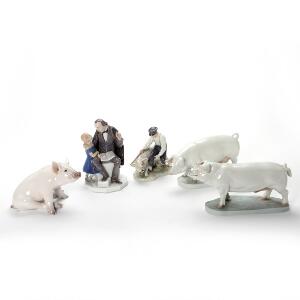 Helen Schou, Erik Nielsen, m.fl Tre figurer af porcelæn i form af grise. Royal Copenhagen. Derudover to figurer. 5