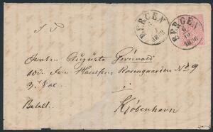 1867. 8 SKILL 8, rosa. På smukt brev fra BERGEN 6.10.1868, sendt til Danmark. Attest Nielsen.