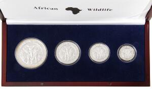 Somalia, African Wildlife, 250, 500, 1000, 2000 Shillings 2004, i alt 4 stk., Ag, 3,75 oz 9991000, i original æske