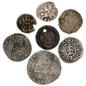 Christian IV, lille samling bestående af søsling og 5 skillingsmønter samt Christian III, 2 skilling 1536, i alt 7 stk. i hovedsagelig kval. 1