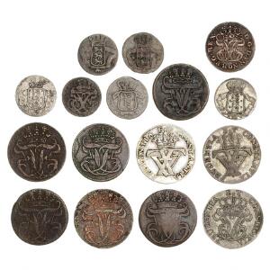Frederik V, samling af diverse skillingsmønter fra 1751 til 1764, i alt 16 stk. i varierende kvalitet