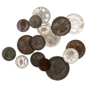 Christian VIII, lille samling mønter, bl.a. 8 rigsbankskilling 1843 FF, 16 rigsbankskilling 1842 VS, 32 rigsbankskilling 1842, 1843 FK  FF, i alt 16 stk.