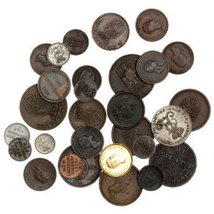 Frederik VI, lille samling hovedsagelig kobbermønter samt enkelte i sølv, bl.a. 16 rigsdaler 1808 Offermark, i alt 29 stk. i varierende kvalitet