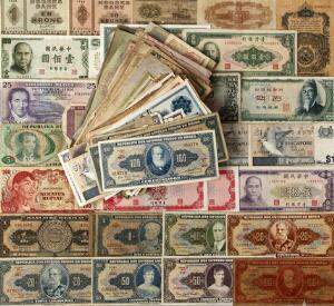 Samling af udenlandske pengesedler og checke m.m., i alt ca. 200 stk. i varierende kvalitet