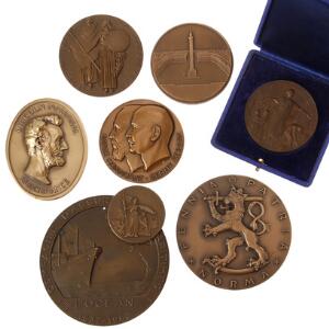 Lille samling medailler med relation til forsikringsbranchen, alle i bronze, i alt 8 stk.