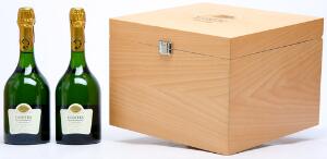 6 bts. Champagne Blanc de Blancs Comtes de Champagne, Taittinger 2000 A hfin. Owc.