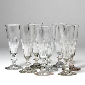 Wellington otte champagnefløjter af glas med sleben cuppa. Holmegaard. H. 17 cm. 8