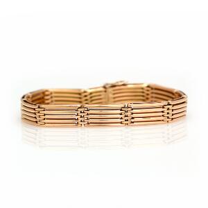 Armbånd af 14 kt. guld. L. ca. 19,5 cm. Vægt. 24 g.