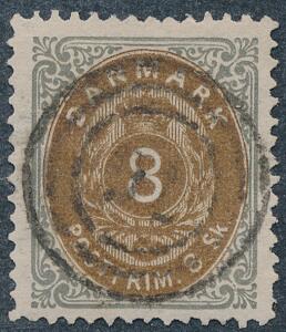 1870. 8 sk. gråbrun. Nydeligt mærke.