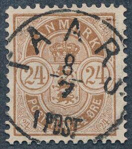 1901. 24 øre, brun. LUXUS-stempel TAARS 8.7.1POST.