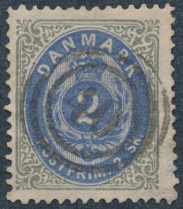 1870. 2 sk. gråblå. PRAGT-mærke med velplaceret nr.stempel 40 Løgstør.