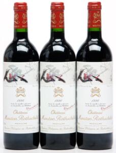 3 bts. Château Mouton Rothschild, Pauillac. 1. Cru Classé 1996 A hfin.