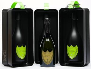 3 bts. Champagne Dom Pérignon, Moët et Chandon 2000 A hfin. Oc.