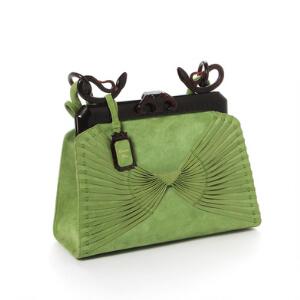 Christian Dior Håndtaske af grønt ruskind og læder prydet med besætninger af horn. L. ca. 31 cm. H. ca. 23 cm. Limited edition. Ca. 2009.