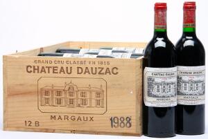 12 bts. Château Dauzac, Labarde - Margaux. 5. Cru Classé 1988 A hfin. Owc.
