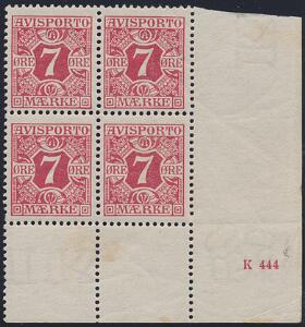 1907. 7 øre, rød. Vm.III. Postfrisk nedre HJØRNE MARGINAL 4-BLOK med lille fabrikationsnummer K 444 og variant i pos. 100