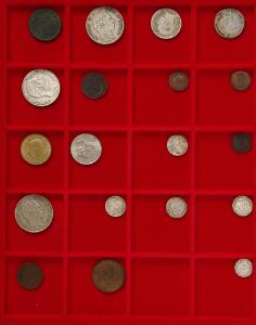 Samling mønter, bl.a. erindringsmønter, 1930, 1937 2, 1953 2, 1958 2, 1960, 1967, 1968, diverse 10, 25 øre samt 1 og 2 kr sølvmønter samt 5 øre 1923, H 14