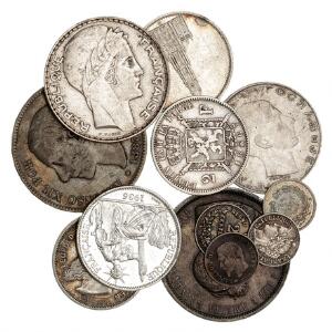 Tyskland, Jugoslavien, Belgien, Portugal, Spanien, Italien og Frankrig, diverse mønter i sølv, 19,-20 århundrede, ialt 12 stk.