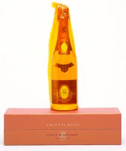 1 bt. Champagne Cristal Rosé, Louis Roederer 2002 A hfin. Oc.