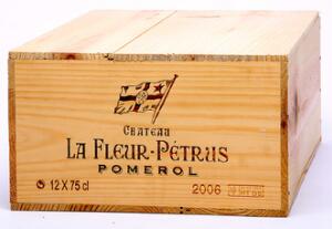 12 bts. Château La Fleur-Petrus, Pomerol 2006 A hfin. Owc.