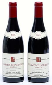 2 bts. Charmes-Chambertin Grand Cru, Domaine Serafin 2005 A hfin.