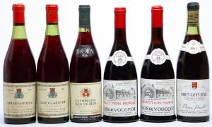 2 bts. Clos de la Roche, Grand Cru, Domaine Philippe Remy 1966 Domaine bottled. B tsus.  etc. Total 6 bts.