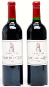 2 bts. Château Latour, Pauillac. 1. Cru Classé 2000 A hfin.