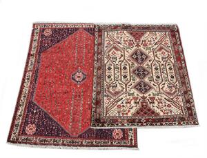To persiske tæpper. Abadeh samt Afshar. 218 x 132. 265 x 173. Begge Ca. 2000.2
