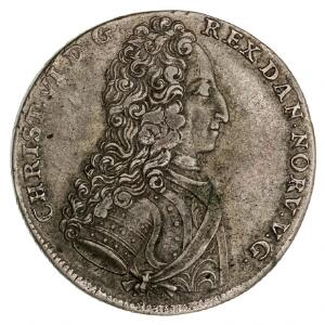 Christian VI, 4 mark  krone 1731, H 4, variant med lille krone og stort valgsprog, ar, irpletter