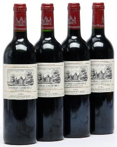 12 bts. Château Cantemerle, Haut Medoc. 5. Cru Classé 1996 A hfin.