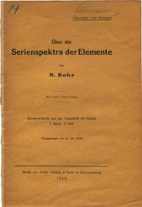 Niels Bohr Über die Serienspektra der Elemente. Orig. printed wrapper. Printed inscription on the frontwrapper Überreicht vom Verfasser.