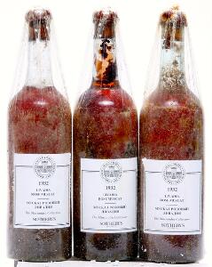 3 bts. Livadia Rosé Muscat, The Massandra Collection 1932 A-AB bn. Oc.