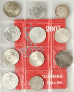 Erindringsmønter 1937 - 1972 10 stk., Christian V, 4 mark  krone 1692, H 90C, rev. monteret med defekt nål, møntsæt, Den Kgl mønt 2001