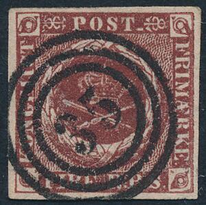 1852. 4 RBS Thiele I, rødbrun. Plade II, nr.10. PRAGT-mærke med brede rande og skarpt nr.stempel 35 Køge.